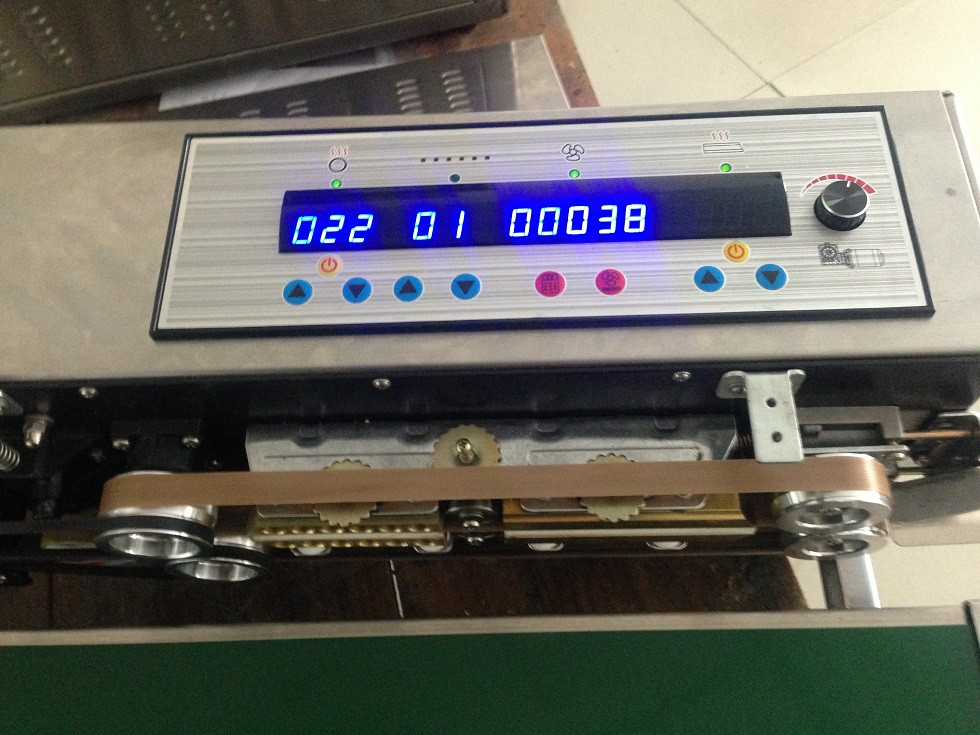 Nitrogen flushing continuous sealing machine KPL-FRQM-980CD