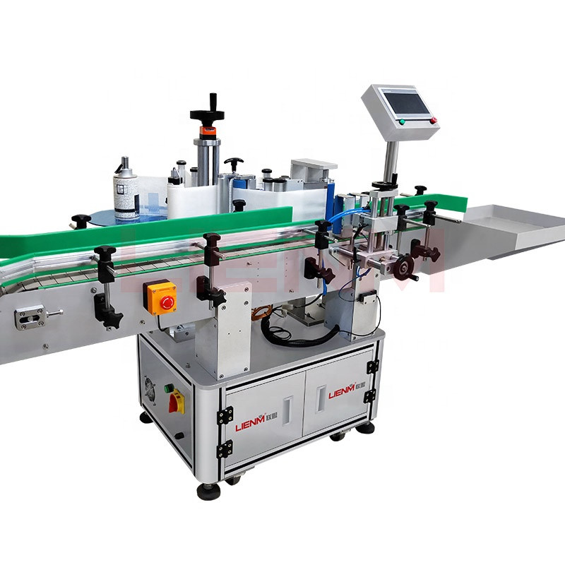Semi-automatic Labeling Machine